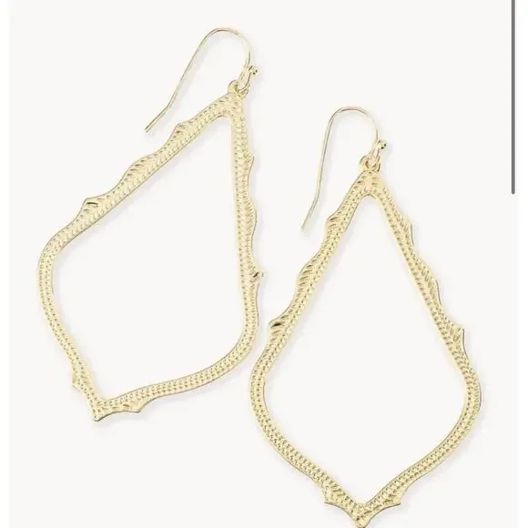 Kendra Scott Sophee Drop Hoop Lightweight Earrings in Gold - Picture 1 of 3